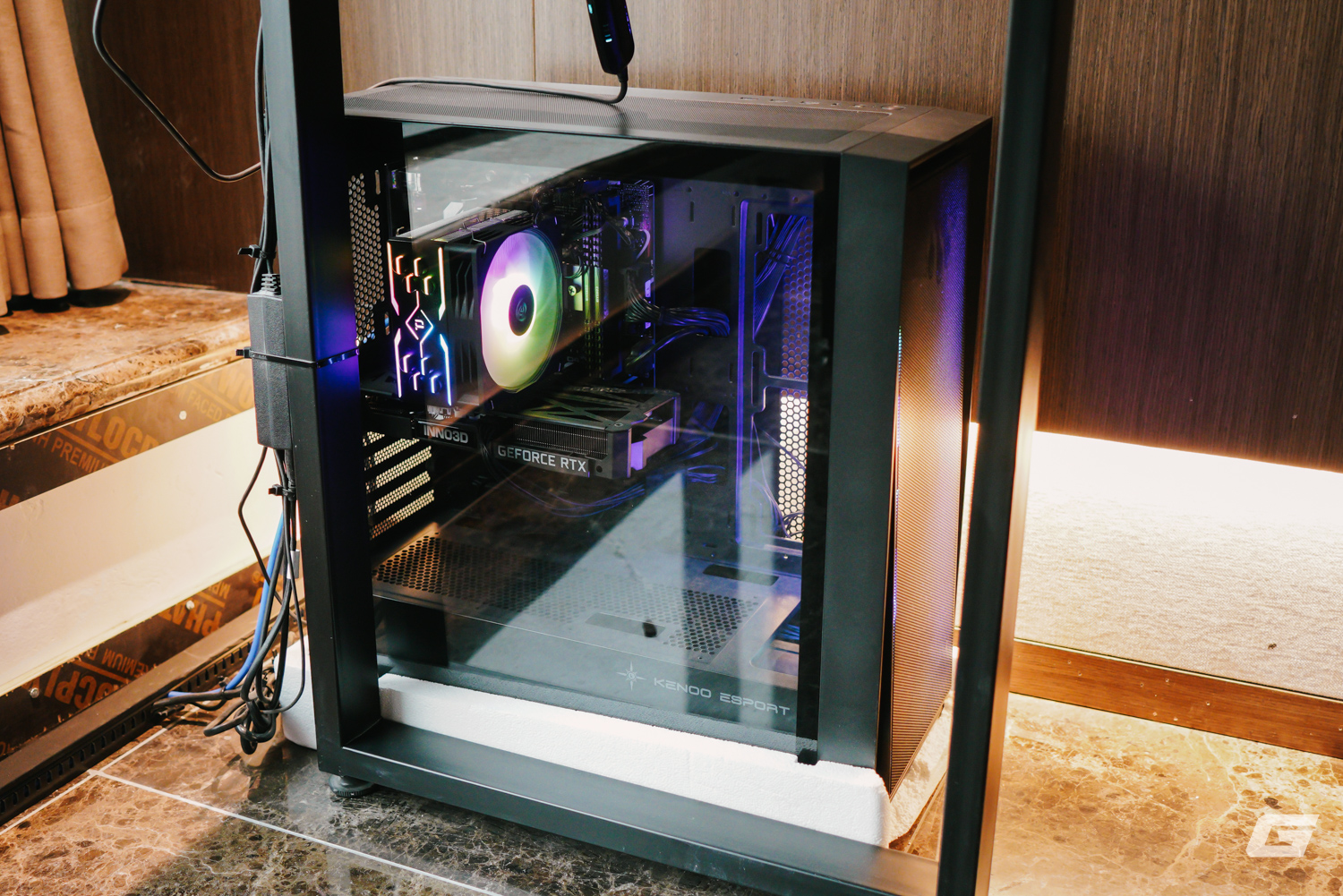 Khách sạn 5 sao tại Hà Nội ra mắt không gian giải trí công nghệ cho game thủ Khách sạn 5 sao tại Hà Nội ra mắt không gian giải trí công nghệ cho game thủ - Ảnh 2.