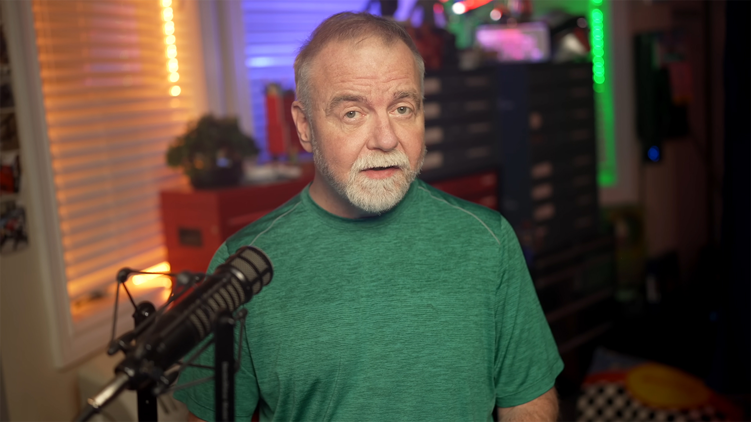 Cựu Kỹ Sư Công Nghệ Phân Tích Về Sự Sa Sút Của Hệ Điều Hành Windows