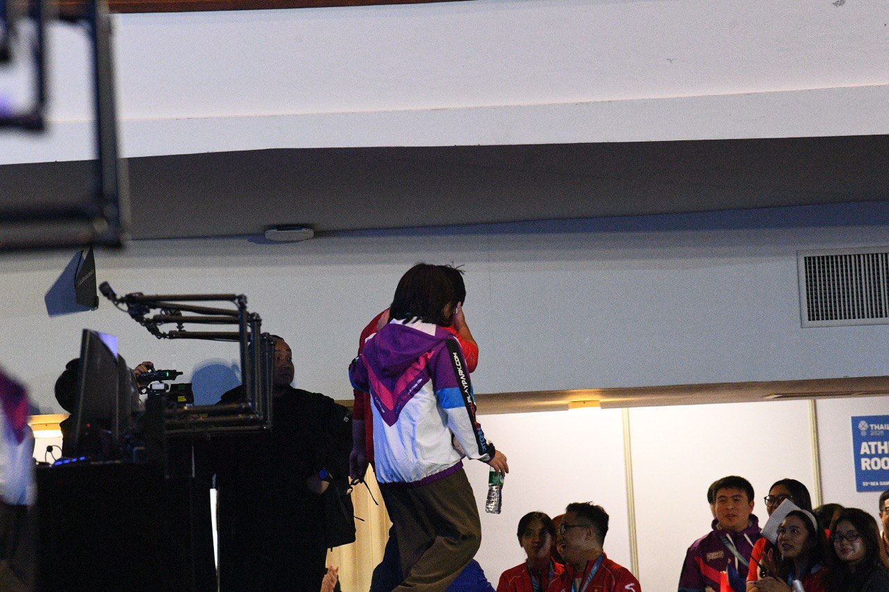 Tuyển thủ Việt Nam rơi nước mắt vì mất HCV Audition, nhưng lại tỏa sáng sau đó Tuyển thủ Việt Nam rơi nước mắt vì mất HCV Audition, nhưng lại tỏa sáng sau đó - Ảnh 11.