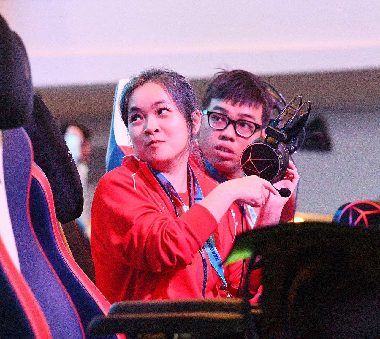 Tuyển thủ Việt Nam rơi nước mắt vì mất HCV Audition, nhưng lại tỏa sáng sau đó Tuyển thủ Việt Nam rơi nước mắt vì mất HCV Audition, nhưng lại tỏa sáng sau đó - Ảnh 16.