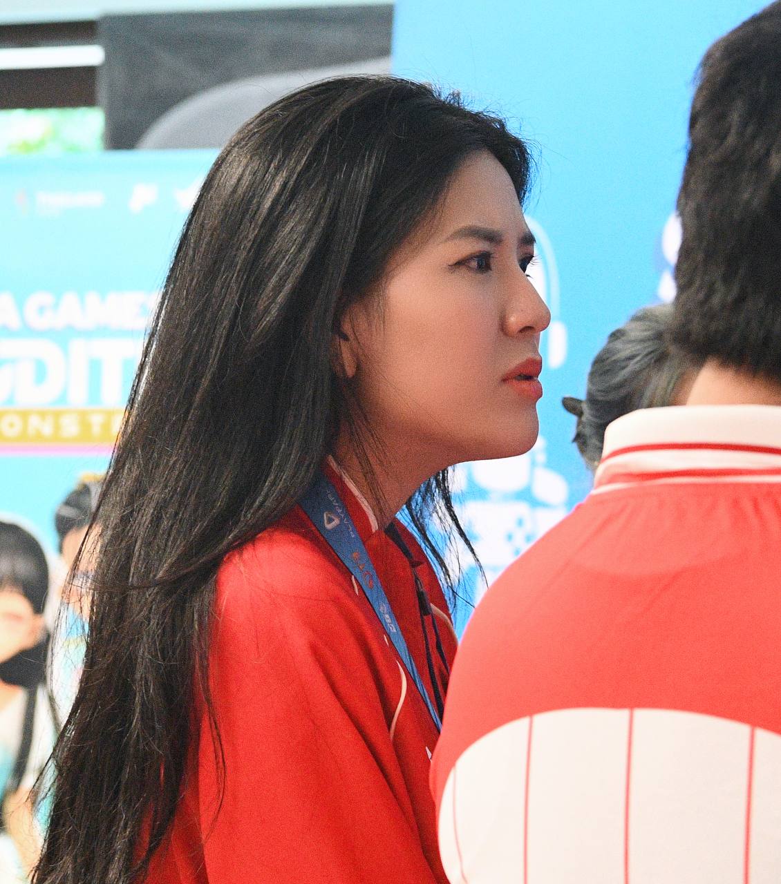 Nữ game thủ Audition xinh đẹp gây sốt tại SEA Games 33 với góc nghiêng hoàn hảo và thành tích ấn tượng Nữ game thủ Audition xinh đẹp gây sốt tại SEA Games 33 với góc nghiêng hoàn hảo và thành tích ấn tượng - Ảnh 9.