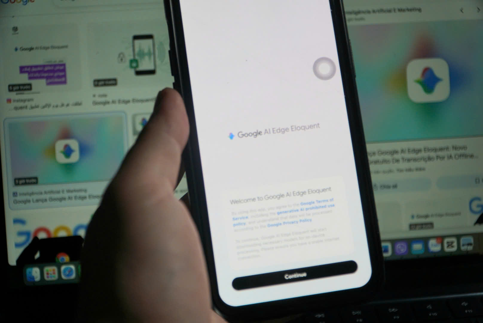 Ứng dụng chuyển đổi giọng nói thành văn bản mới của Google: Tương lai không cần bàn phím Ứng dụng chuyển đổi giọng nói thành văn bản mới của Google